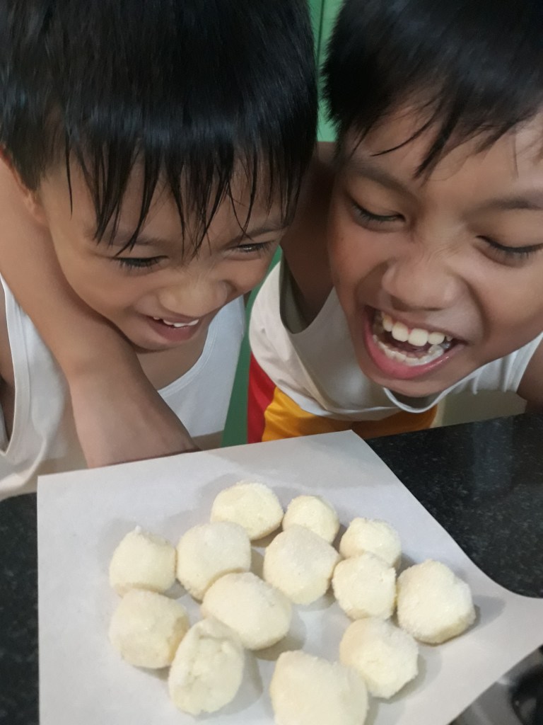 homeschooling lesson pastillas making