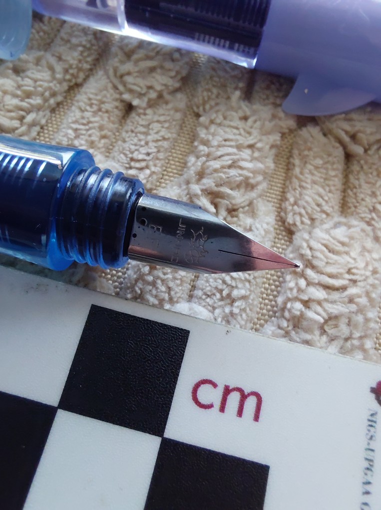 Jinhao Shark nib close-up
