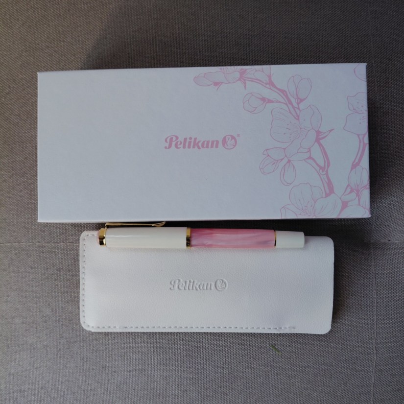 Pelikan M200 Cherry Blossom box and leatherette pen case